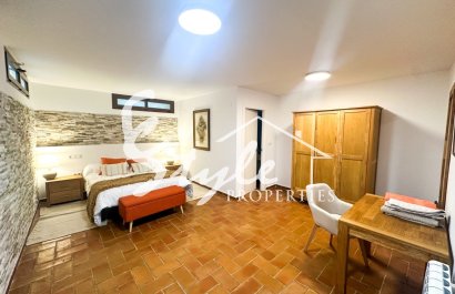 Resale - Villa - Campoamor