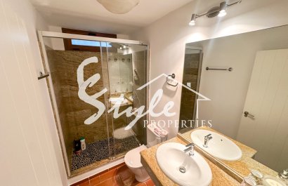 Resale - Villa - Campoamor