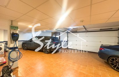 Resale - Villa - Campoamor