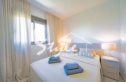 Resale - Apartment Penthouse - Orihuela-Costa - Villamartin