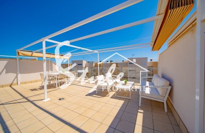 Resale - Apartment Penthouse - Orihuela-Costa - Villamartin