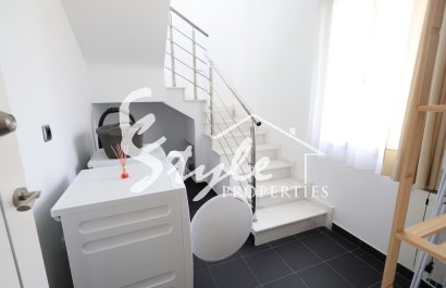 Resale - Villa - Cabo Roig