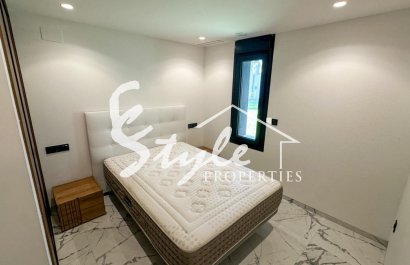 Resale - Villa - Villamartin, Orihuela Costa - Villamartin