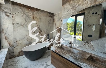 Resale - Villa - Villamartin, Orihuela Costa - Villamartin