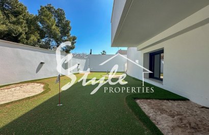 Resale - Villa - Villamartin, Orihuela Costa - Villamartin