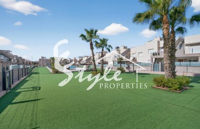 Resale - Apartamento - Torrevieja - Aguas Nuevas