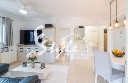 Resale - Villa - Orihuela-Costa - Zeniamar-Horizonte-La Campana