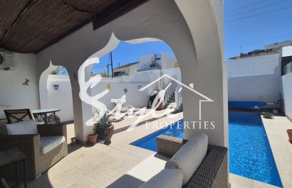 Resale - Apartamento - Villamartin, Orihuela Costa - Costa Blanca