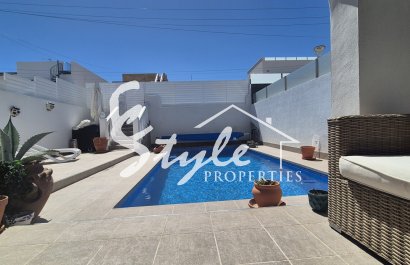 Resale - Apartamento - Villamartin, Orihuela Costa - Costa Blanca