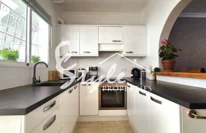 Resale - Apartamento - Villamartin, Orihuela Costa - Costa Blanca