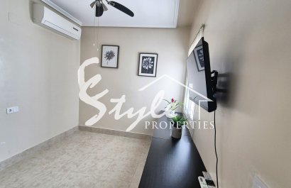 Resale - Apartamento - Villamartin, Orihuela Costa - Costa Blanca