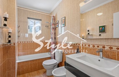 Resale - Apartamento - Orihuela-Costa - Playa Flamenca