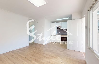 Resale - Apartamento - Orihuela-Costa - Villamartin