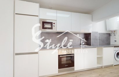 Resale - Apartamento - Orihuela-Costa - Villamartin