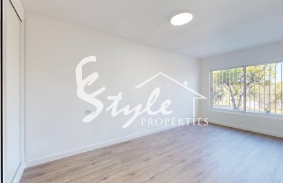 Resale - Apartamento - Orihuela-Costa - Villamartin