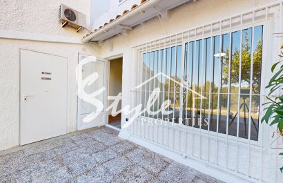 Resale - Apartamento - Orihuela-Costa - Villamartin