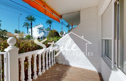 Resale - Apartamento - Orihuela-Costa - Villamartin