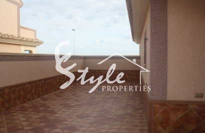 Nuevo - Adosado - Torrevieja