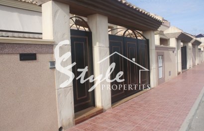 Nuevo - Adosado - Torrevieja