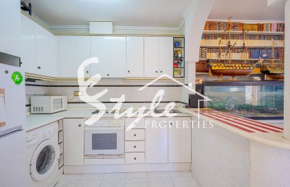 Resale - Apartamento - Punta Prima