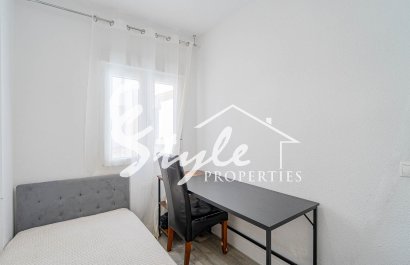 Resale - Apartamento - Torrevieja