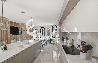 Вторичное жилье - Вилла - Torrevieja - San Luis