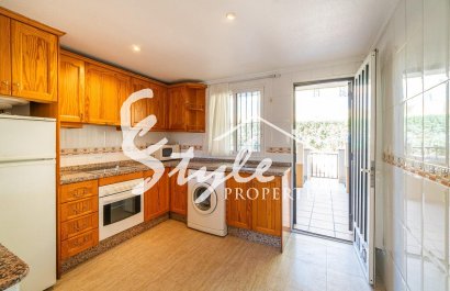 Resale - Apartamento - Orihuela-Costa - Villamartin