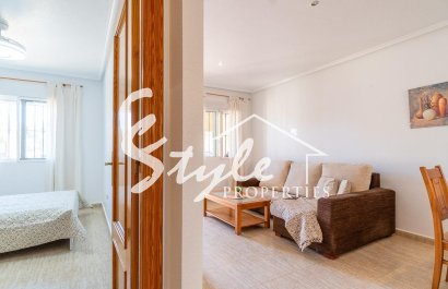 Resale - Apartamento - Orihuela-Costa - Villamartin