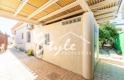 Resale - Villa - Orihuela-Costa - La Zenia