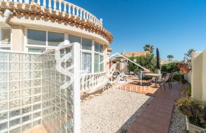 Resale - Villa - Orihuela-Costa - La Zenia