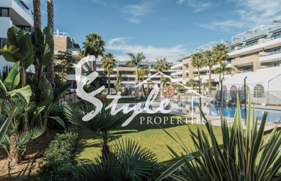 Resale - Apartment Penthouse - Orihuela-Costa - Playa Flamenca