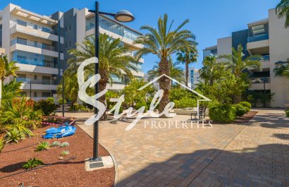 Resale - Apartamento - Orihuela-Costa - Los Dolses
