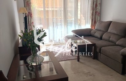 Resale - Apartamento - Punta Prima