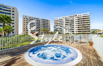 Resale - Apartamento - Punta Prima