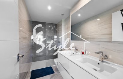 Resale - Apartamento - Punta Prima