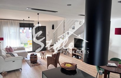 Resale - Semi - Detached Villa - LOS MONTESINOS - La Herada