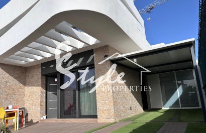 Resale - Semi - Detached Villa - LOS MONTESINOS - La Herada