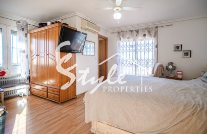 Resale - Villa - Torrevieja - Los Balcones