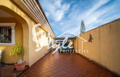 Resale - Villa - Torrevieja - Los Balcones