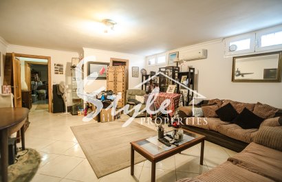 Resale - Villa - Torrevieja - Los Balcones