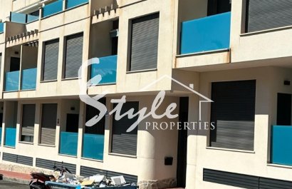 Resale - Apartamento - Torrevieja - Calas Blancas