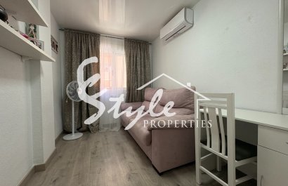 Resale - Apartamento - Torrevieja - Center