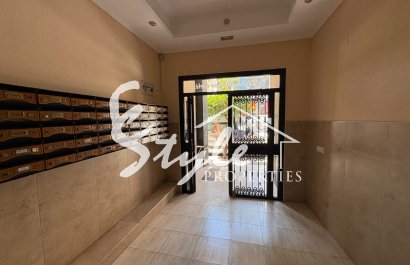 Resale - Apartamento - Torrevieja - Center