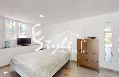 Resale - Villa - Villamartin, Orihuela Costa - Las Filipinas