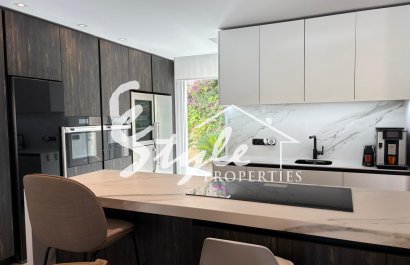 Resale - Villa - Algorfa (montemar) - La Finca Golf Resort