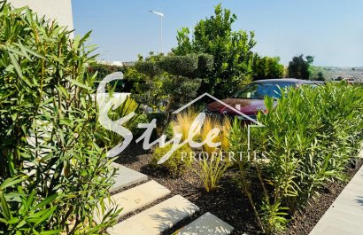 Resale - Villa - Algorfa (montemar) - La Finca Golf Resort