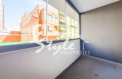 Resale - Apartamento - Torrevieja - Estacion de autobuses