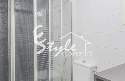 Resale - Apartamento - Torrevieja