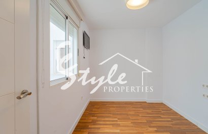 Resale - Apartamento - Torrevieja