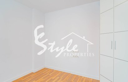 Resale - Apartamento - Torrevieja